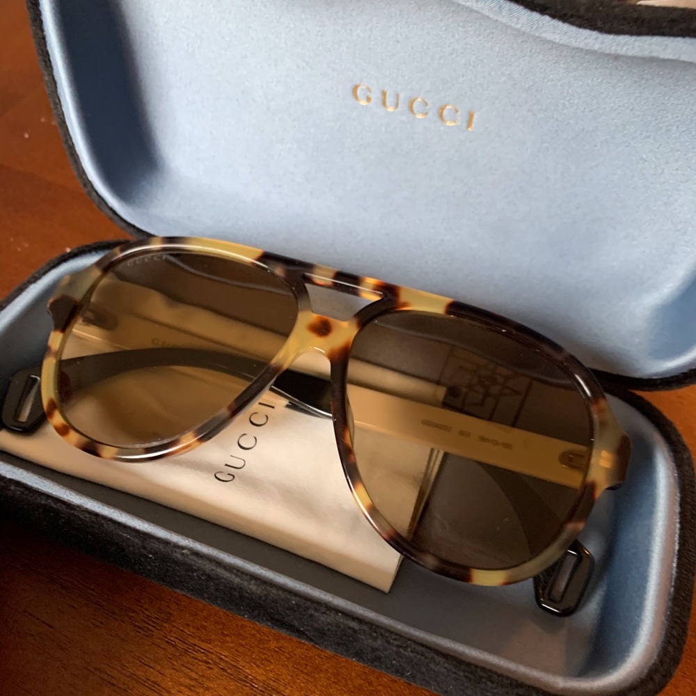 Gucci Tortoise Shell Aviators Sunglasses - Picture 1 of 7
